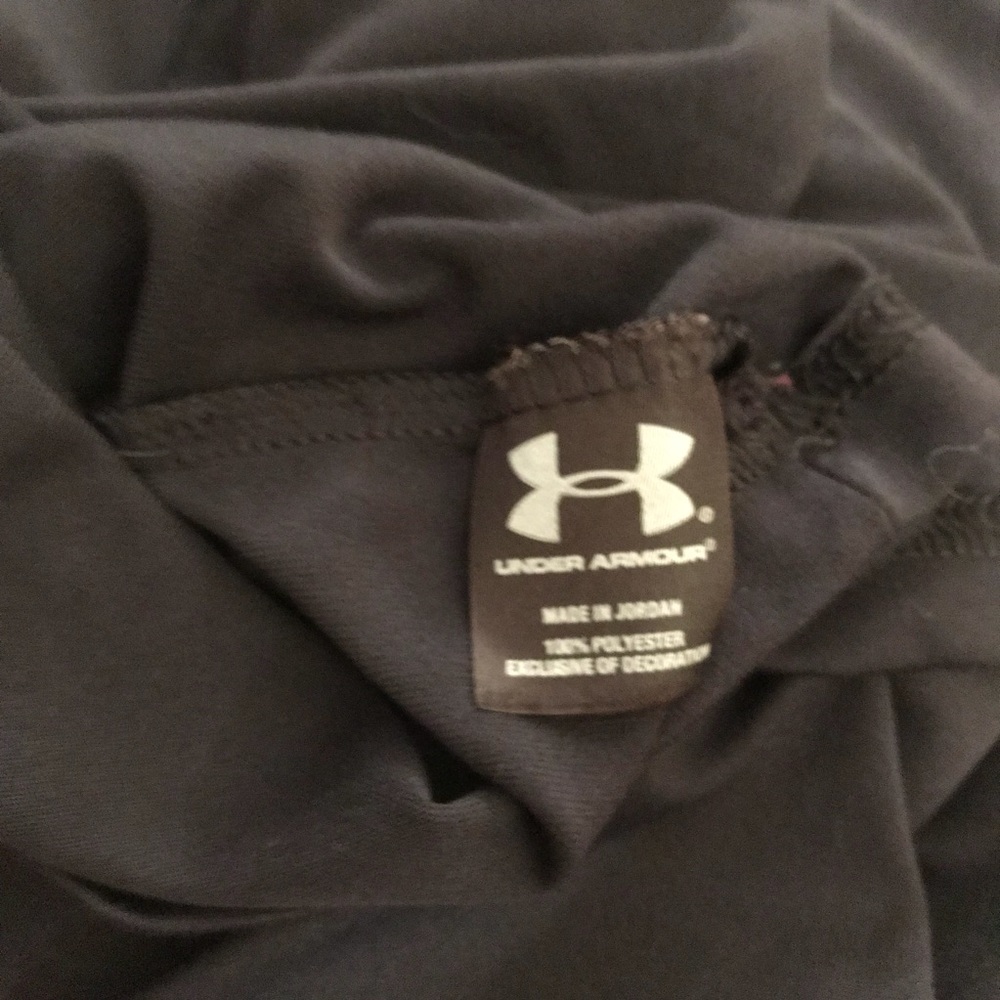 Under Armor Athletic Top - image 6